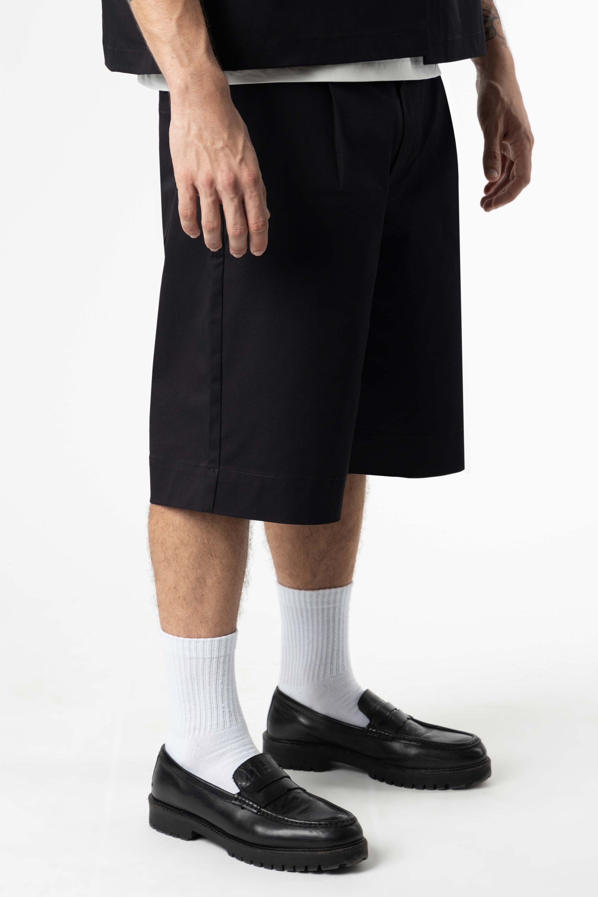 Plated Jorts Baggy fit 205Gsm Black