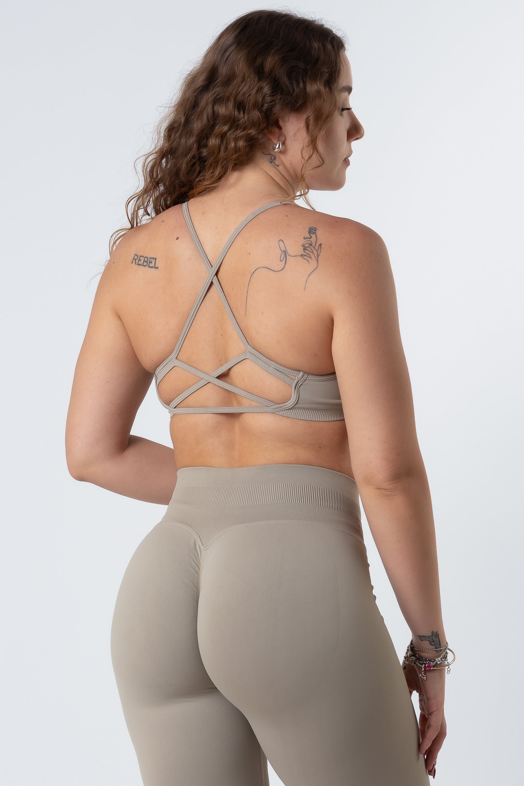 Top Seamless Sand