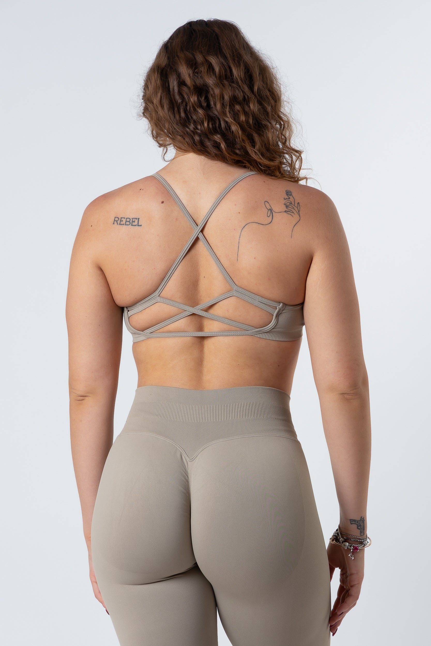 Top Seamless Sand